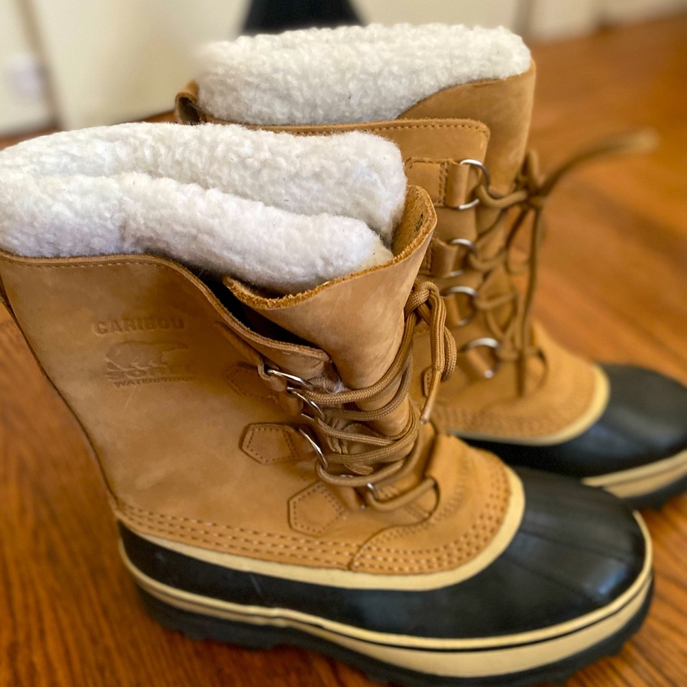 Sorel Caribou Winter Boots in Buff Unisex Sz EU 38.5